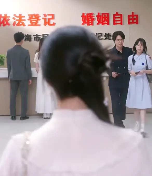 《错把星光当烟火》短剧99集全免费观看-高清完整版未删减-热门短剧百度网盘夸克网盘资源分享