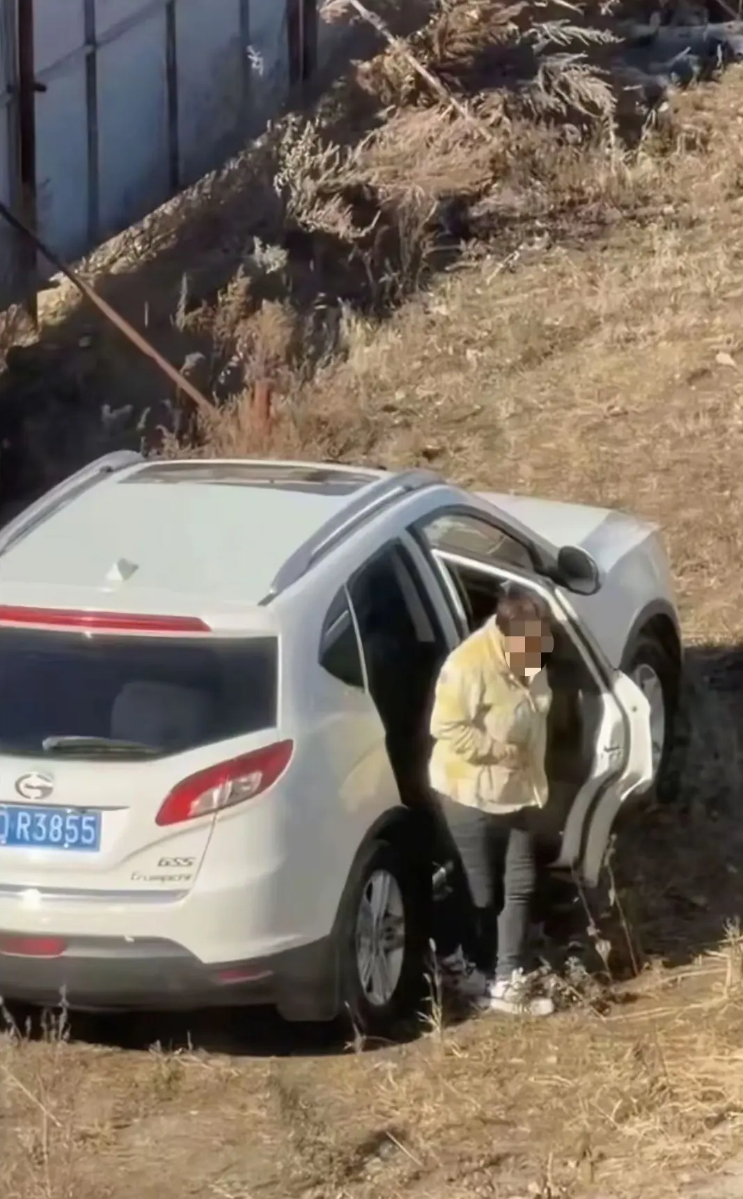 吉DR3855传祺车摇晃视频在线观看 - 超清无删减完整版 - 免费播放高清资源下载