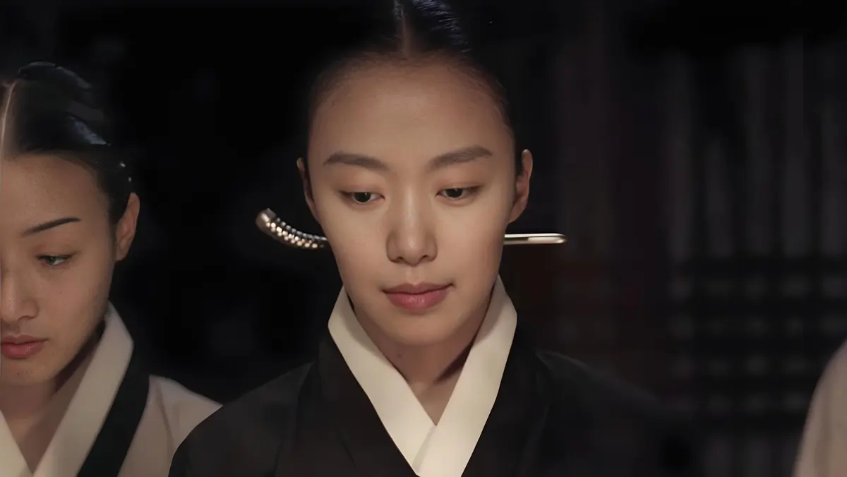 《丑闻》电影高清免费观看-丑闻韩国伦理片HD中字完整版-VS影院无广告在线播放