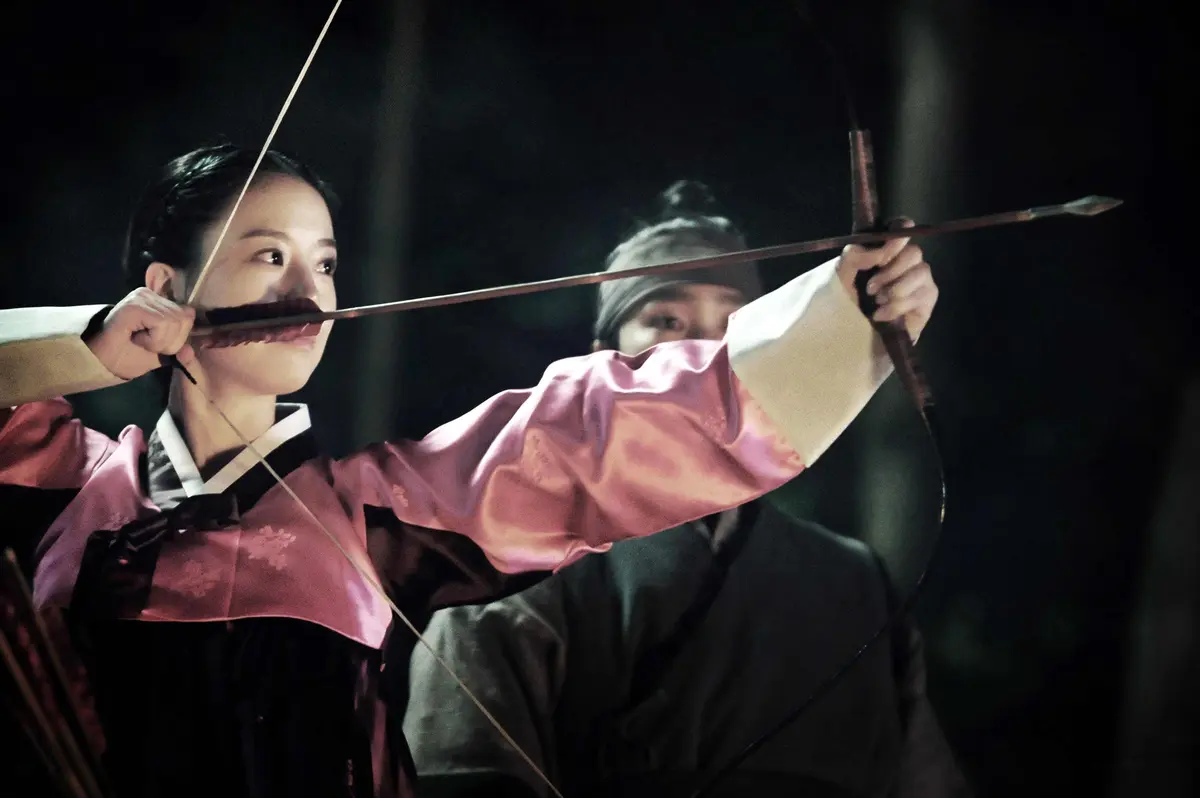 《弓》韩国电影高清完整版在线观看-未删减版无广告资源-高清免费播放不卡顿