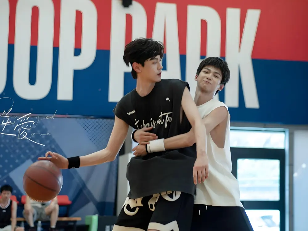 2025双男主短剧《逆爱》全集高清免费看-逆爱8-10集完整版在线观看-梓渝主演情感剧逆爱无广告播放-VS影院