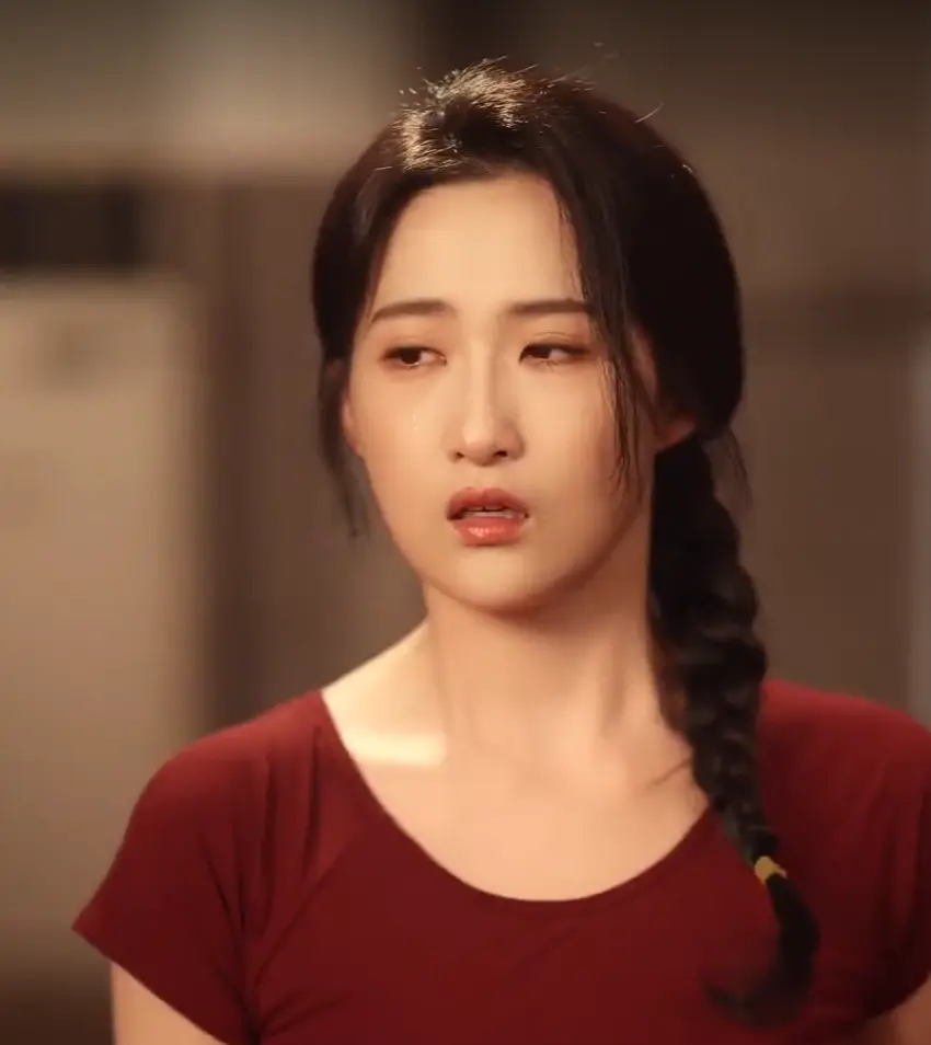 《觉醒当天，打脸偷我舞蹈动作的闺蜜》全30集 - 1080P无删减在线观看 - 热门短剧免费资源下载