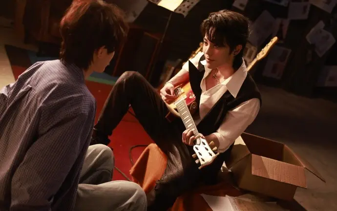 弦上光年高清免费在线观看-2025最火双男主电视剧-《弦上光年》短剧完整版下载-星空影院独家资源