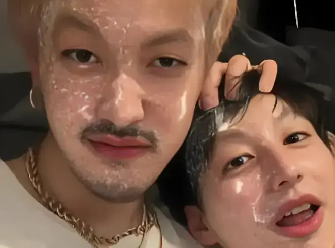 花臂夫夫完整系列高清无删减免费看 - 《花臂夫夫/花臂老师/花臂凉太/花臂夫妇》全网首发！花臂凉太纪念珍藏版1080P超清画质在线播放，网盘资源极速下载