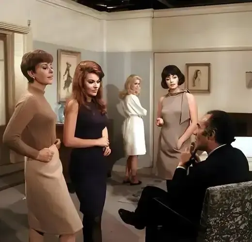 免费在线观看《俄罗斯女子学院》高清完整版-无删减全集资源流畅播放-颜值训练与纯爱交织