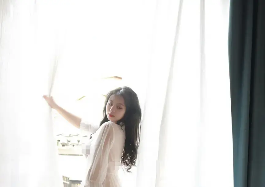 韩国都市剧《欲望人妻：滴垂之蜜》全集-无广告高清在线播放-中文版完整未删减-网盘资源多设备同步观看