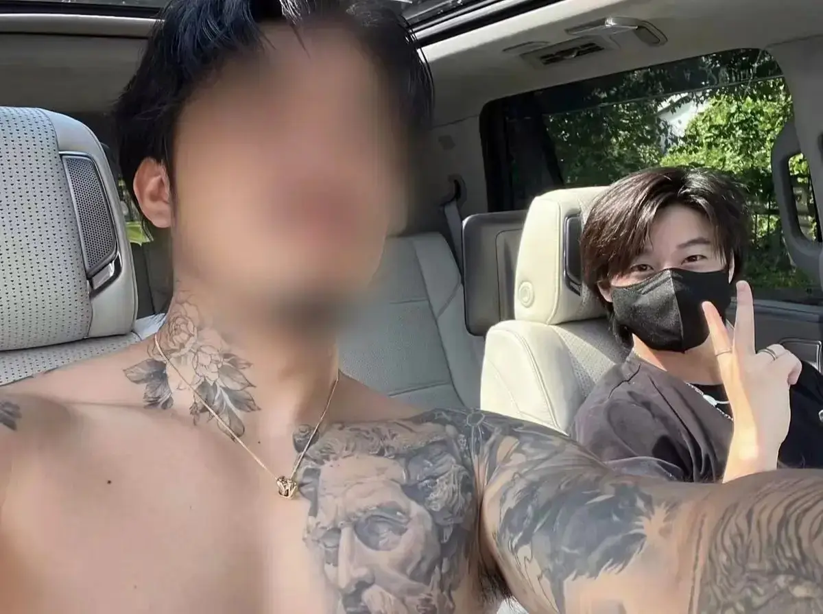 花臂凉太×花臂老师《花臂夫妇》全集高清免费观看-纹身工作室到生活点滴全记录-花臂夫妇1080P无删减资源-夸克/迅雷网盘极速下载