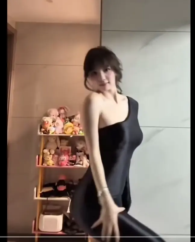《sunny77拳套续集》1080P无删减版资源-全网同步更新免费看-Sunny77系列全季完整版-拳套续集与前传特别篇沉浸式追更